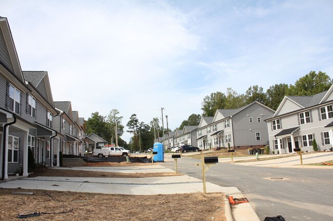 756 Hillside St in Kannapolis, NC - Foto de edificio - Building Photo