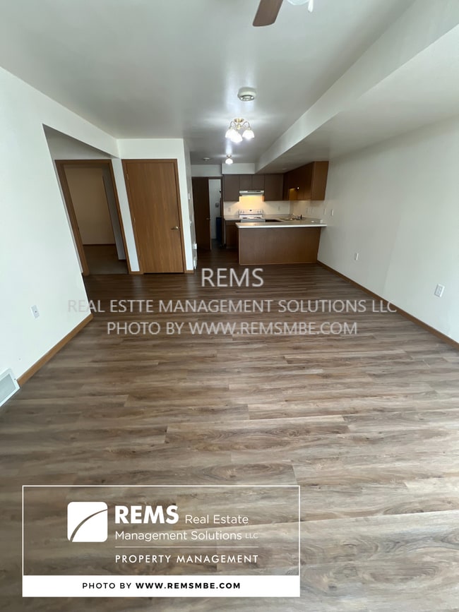 202 W North St in Poynette, WI - Building Photo - Building Photo