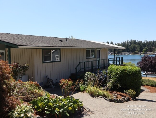property at 1020 184th Avenue Ct E