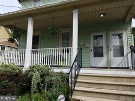621 Eldridge Ave in Oaklyn, NJ - Building Photo