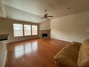 8828 Wagon Trail in Aubrey, TX - Building Photo - Building Photo