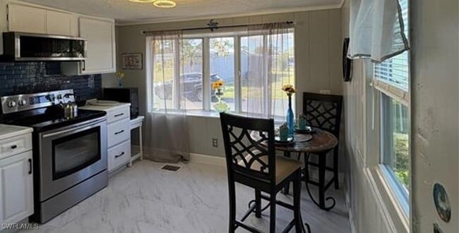 807 Homefolks St in North Fort Myers, FL - Building Photo - Building Photo