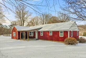52B Fuller Mountain Rd in Kent, CT - Building Photo - Building Photo