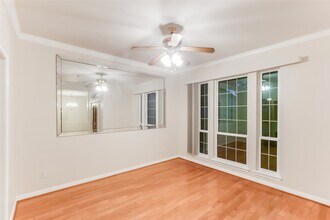 3931 Shadow Trace Cir in Houston, TX - Building Photo - Building Photo