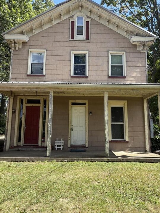 1236 N Lincoln Ave in Salem, OH - Building Photo