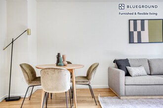 4-75-75 48th Ave, Unit SI FL4-ID690 in Queens, NY - Building Photo - Building Photo