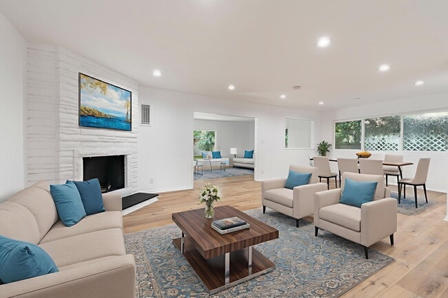 14028 Cantlay St in Van Nuys, CA - Building Photo - Building Photo