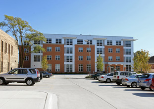 Countryside Senior Apartments in Countryside, IL - Building Photo - Building Photo