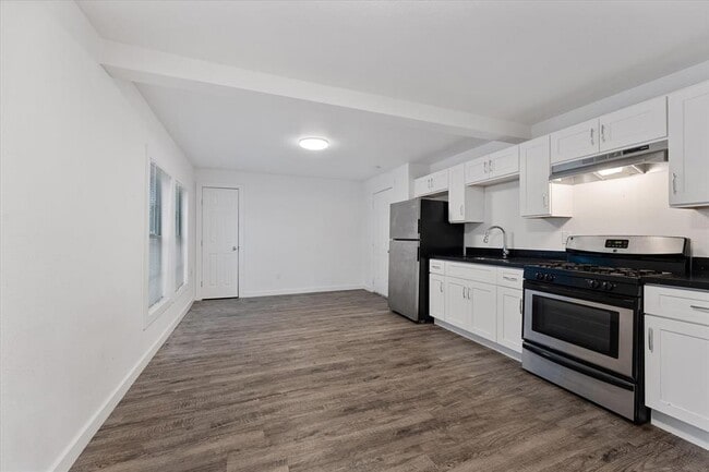 property at 607 Enid St