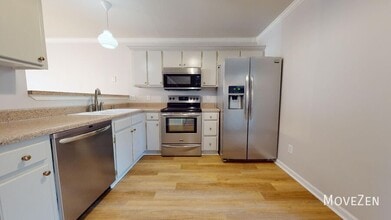 38 Cheltenham Dr in Clayton, NC - Building Photo - Building Photo
