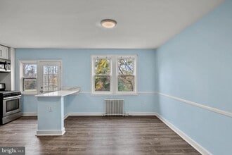 2061 E Belvedere Ave in Baltimore, MD - Foto de edificio - Building Photo