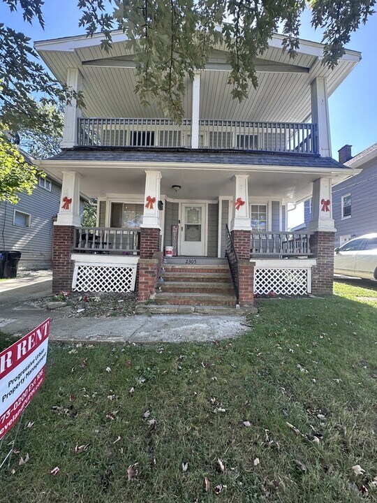 2305 Tate Ave in Cleveland, OH - Building Photo