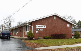 Brookside Apartments in Findlay, OH - Building Photo - Building Photo