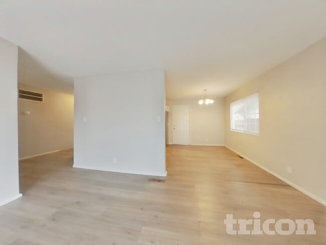 730 Wyoming Ave in Reno, NV - Building Photo - Building Photo