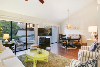 17200 Randall Terrace in Jupiter, FL - Foto de edificio - Building Photo