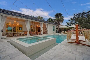 10424 NW 59th Pl in Parkland, FL - Building Photo