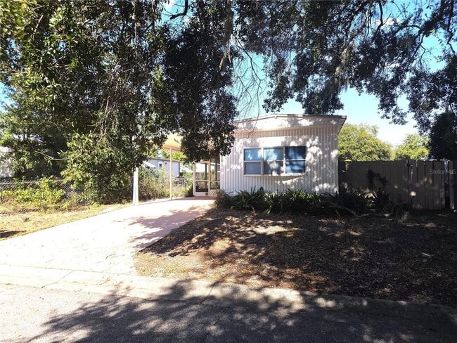 6525 Tralee Ave in New Port Richey, FL - Building Photo - Building Photo