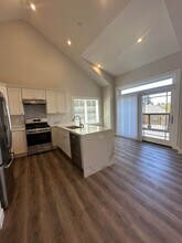 3926 Robley Terrace in Oakland, CA - Building Photo - Building Photo