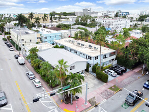 759 Meridian Ave, Unit 4 in Miami Beach, FL - Foto de edificio - Building Photo