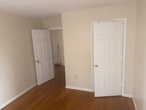 XX48 Olinville Ave in Bronx, NY - Building Photo - Building Photo