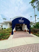 425 Timberwalk Ct in Palm Valley, FL - Building Photo