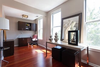 1530 N Throop St in Chicago, IL - Building Photo - Building Photo