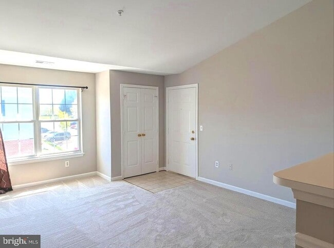 673 Constellation Square SE in Leesburg, VA - Building Photo - Building Photo