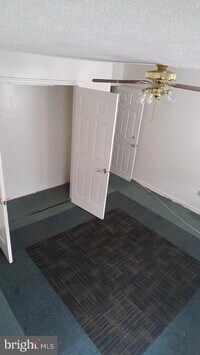 1627 Cherry St photo'