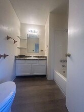 1817 Victoria Dr in Gautier, MS - Building Photo - Building Photo