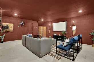 4732 Pickering Harbor Pl in Tampa, FL - Building Photo - Building Photo