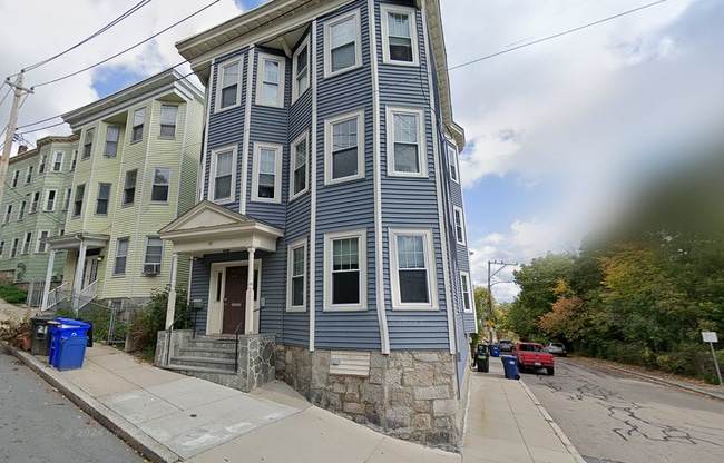 19 Bucknam St, Unit 3