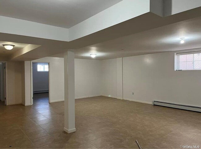 256-07 60th Ave in Queens, NY - Building Photo - Building Photo