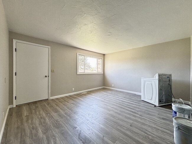 10330 Flatland St in Boise, ID - Building Photo - Building Photo