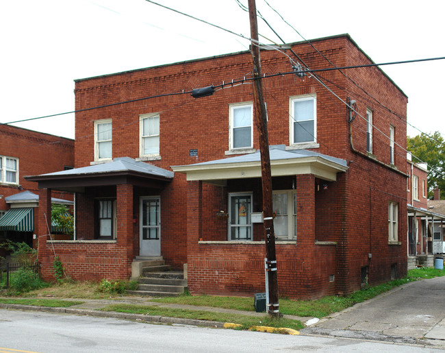 25 Delaware Ave in Charleston, WV - Foto de edificio - Building Photo