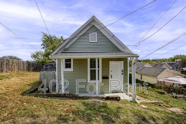 property at 1240 S 15th St