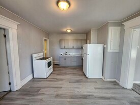 918 Main St in Hampton, NB - Building Photo