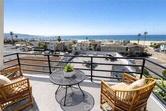 2124 Hermosa Ave in Hermosa Beach, CA - Building Photo - Building Photo