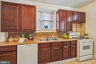 5632 Belair Rd in Baltimore, MD - Building Photo - Building Photo