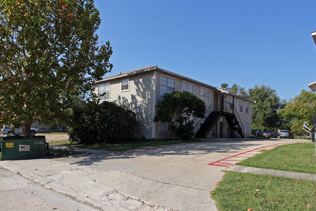 4718-4748 Tigerland Ave in Baton Rouge, LA - Building Photo - Building Photo