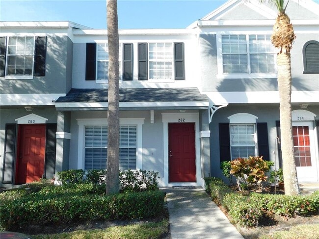 property at 262 Countryside Key Blvd
