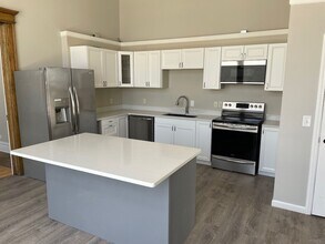 1620-20 W Huron St in Pontiac, MI - Building Photo - Building Photo