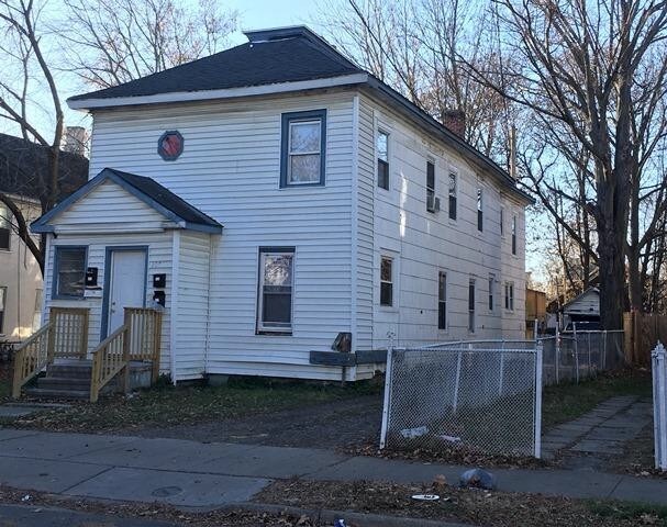 103 Walnut St in Binghamton, NY - Foto de edificio