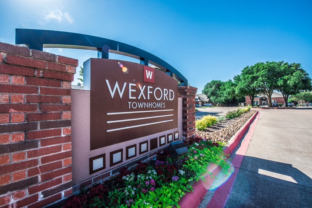 Wexford Townhomes in Duncanville, TX