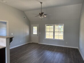 110 Hidden in Shelbyville, TN - Building Photo - Building Photo