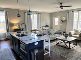 1125 E Mound St in Columbus, OH - Building Photo