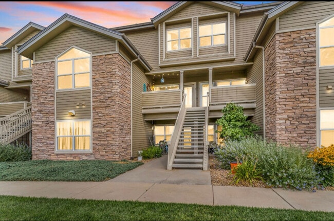 property at 3231 S Waco Ct