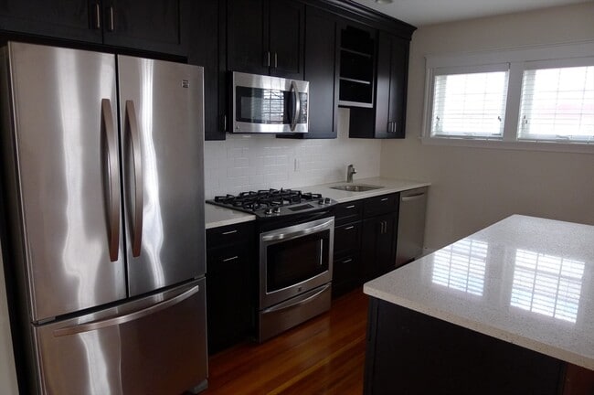 property at 32 Chestnut St