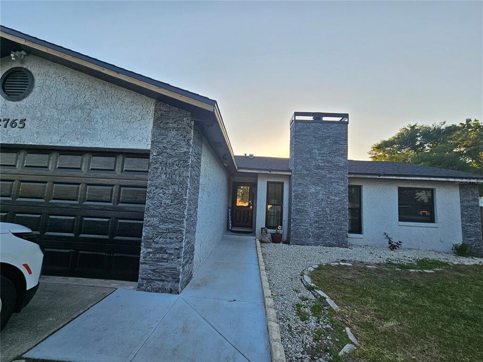 2765 Green Meadow Cir in Kissimmee, FL - Building Photo