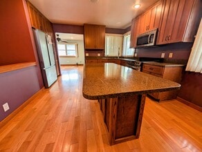 309 Perry St in Leighton, IA - Building Photo - Building Photo