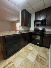 The Piazza at Jenkintown in Jenkintown, PA - Building Photo - Building Photo